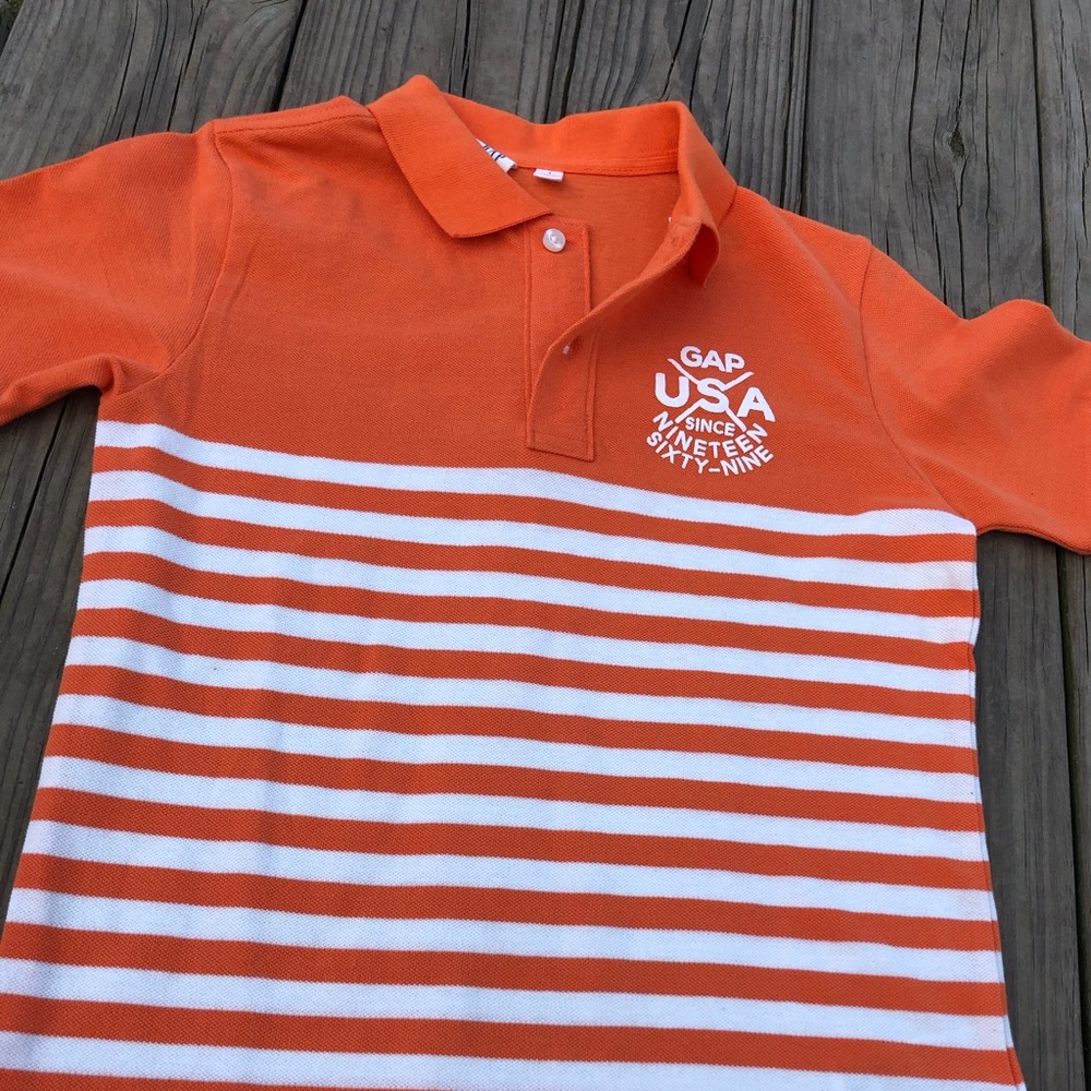 🧡NWT Orange and White polo 🧡